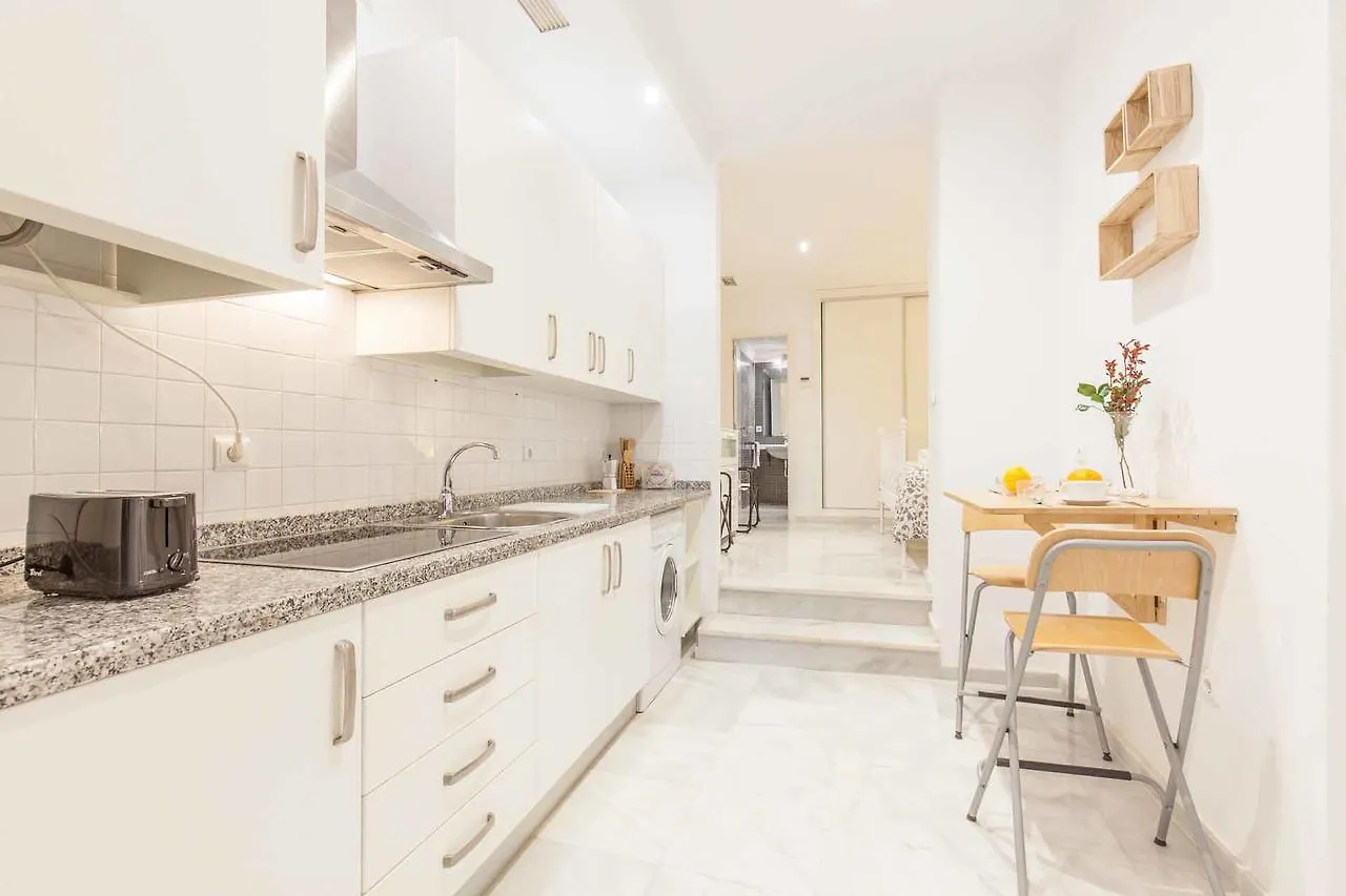 Castellar 54 - Modern Loft,Historic Centre Of Seville Ac/Wifi,4Px Hotel